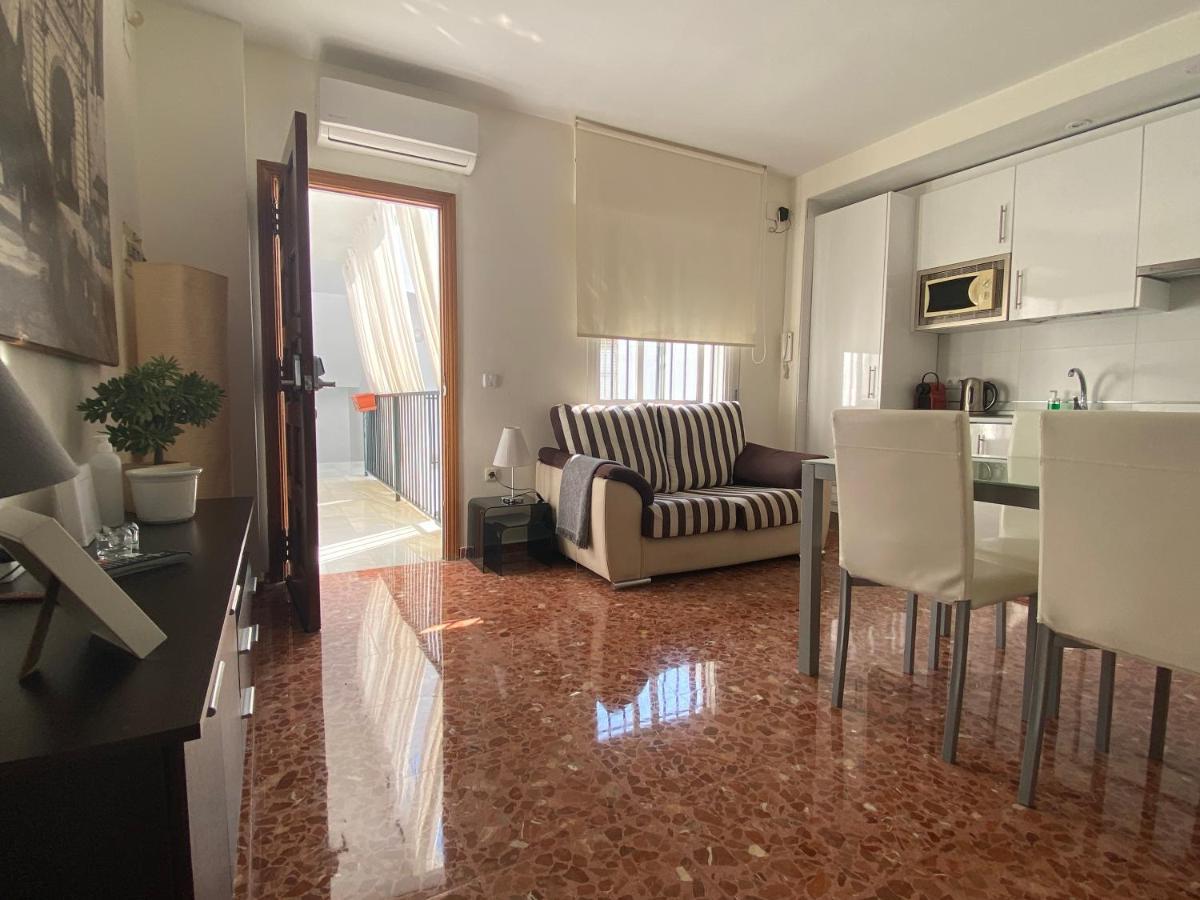 Apartment Wall Center - Aloha Sevilla Zewnętrze zdjęcie
